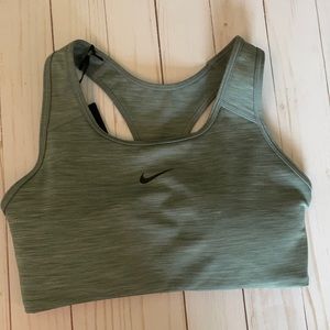 Nike Swoosh Sports Bra